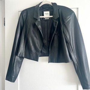 Abercrombie & Fitch Women's Black Vegan Leather Crop Jacket- Size M